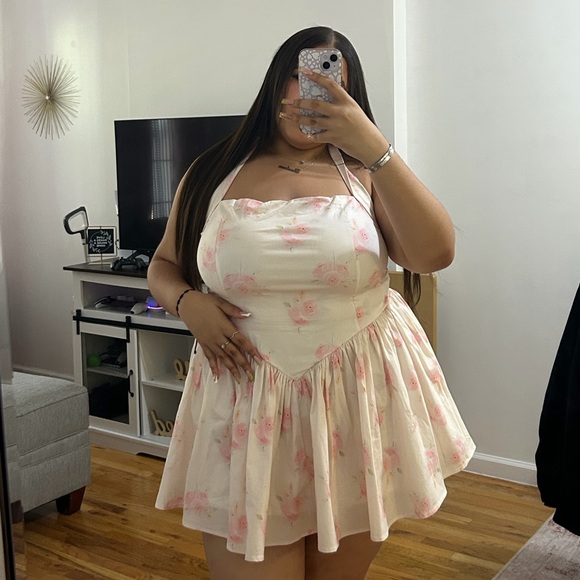 Fashion Nova Dresses & Skirts - Fashion Nova Floral Mini Dress - Pink and Cream